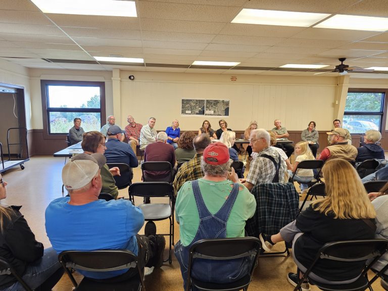 Two Harbors community meeting
